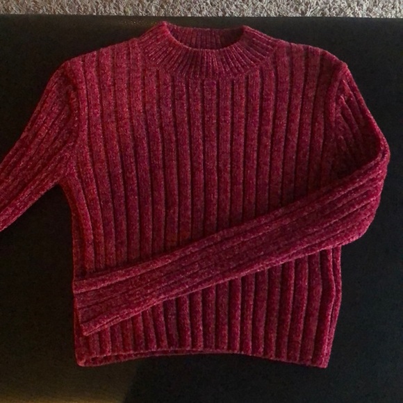 FOREVER 21 RED SWEATER - Picture 1 of 3